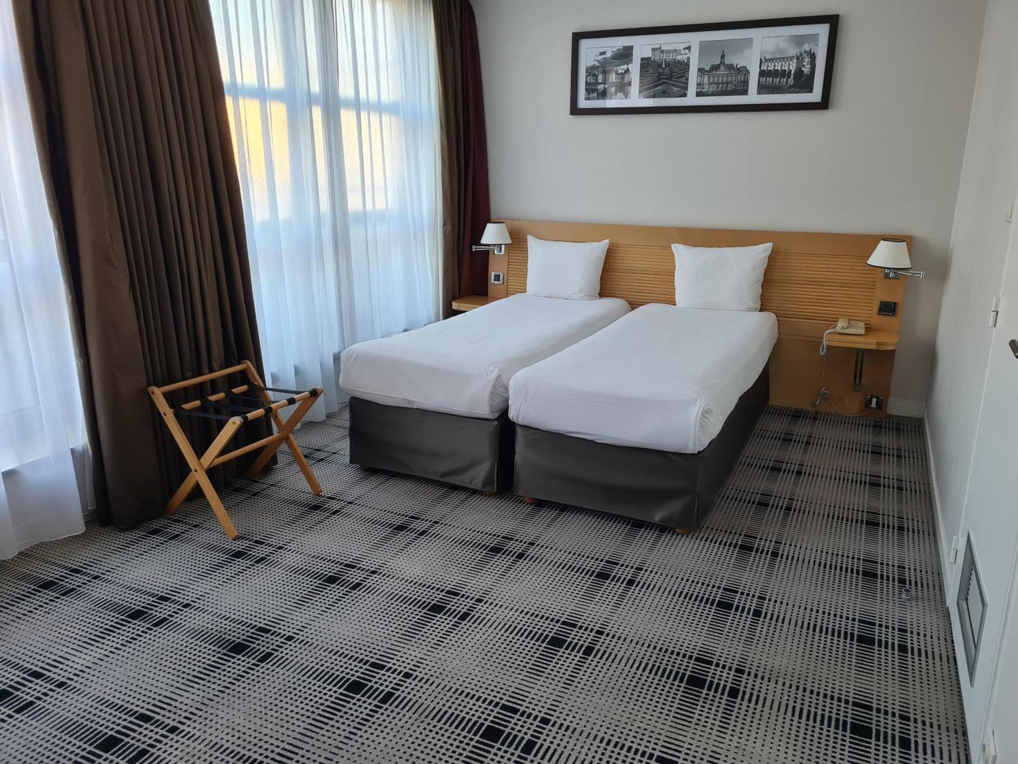 Mercure Tours Centre Gare Et Congres Екстер'єр фото